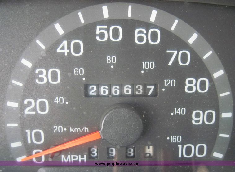 image for item 4676 2003 Ford E450 Super Duty El Dorado Paratransit van