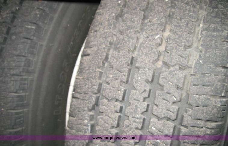 image for item 4677 2003 Ford E450 Super Duty El Dorado Paratransit van