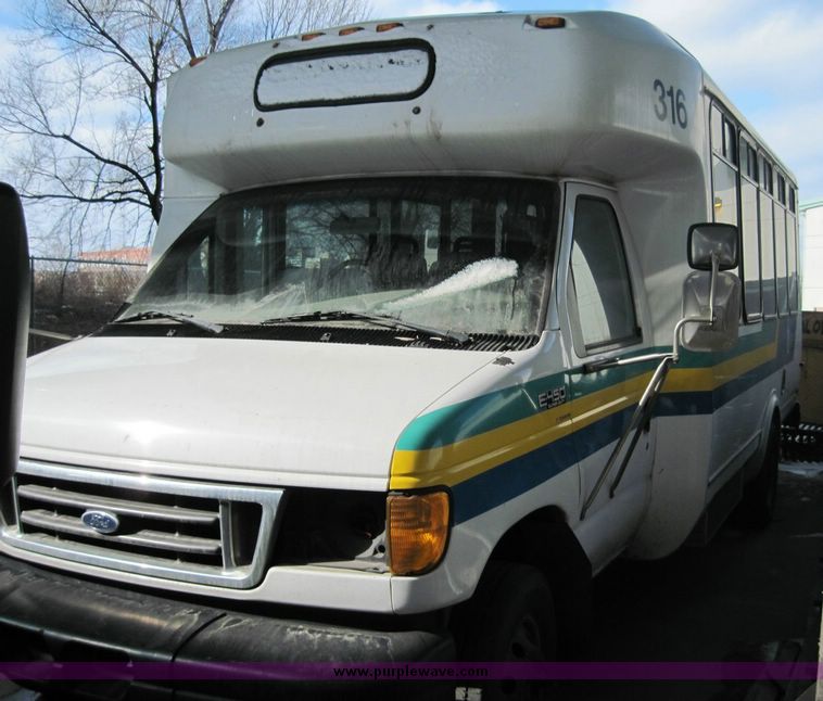 image for item 4677 2003 Ford E450 Super Duty El Dorado Paratransit van