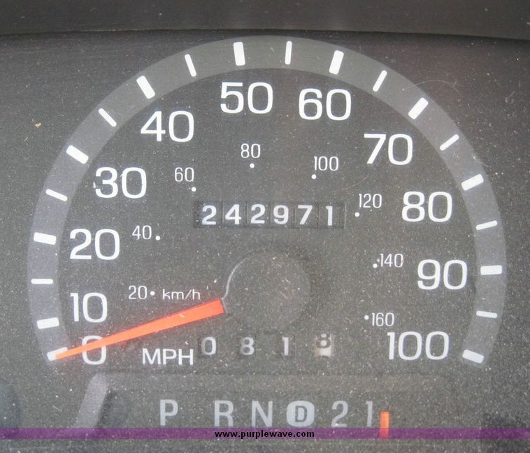 image for item 4677 2003 Ford E450 Super Duty El Dorado Paratransit van