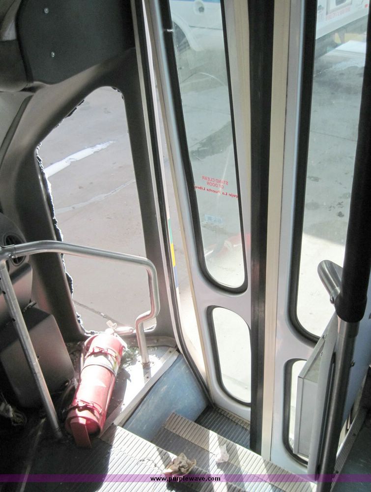 image for item 4677 2003 Ford E450 Super Duty El Dorado Paratransit van