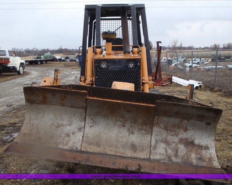 image for item 1301 1978 Case 850B dozer