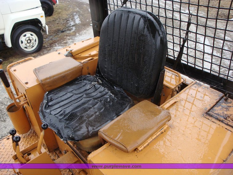 image for item 1301 1978 Case 850B dozer