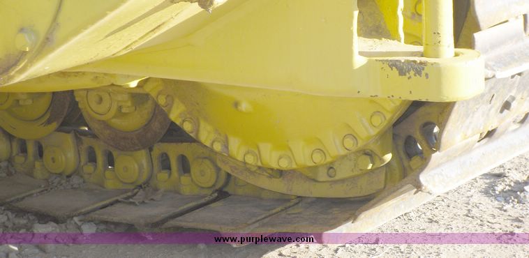 image for item 2001 1973 Caterpillar D6C dozer