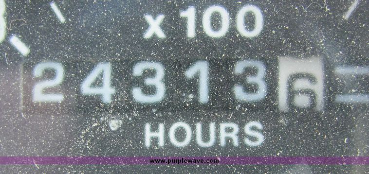 image for item 3422 1994 Mack RD690S concrete truck