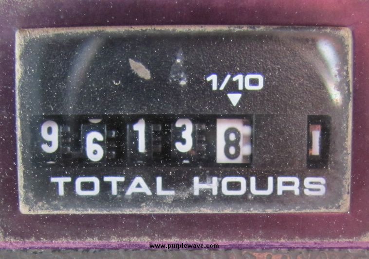 image for item 3423 1994 Ford LT8000 concrete truck