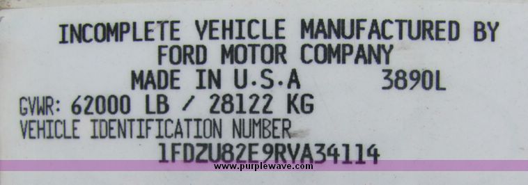 image for item 3423 1994 Ford LT8000 concrete truck