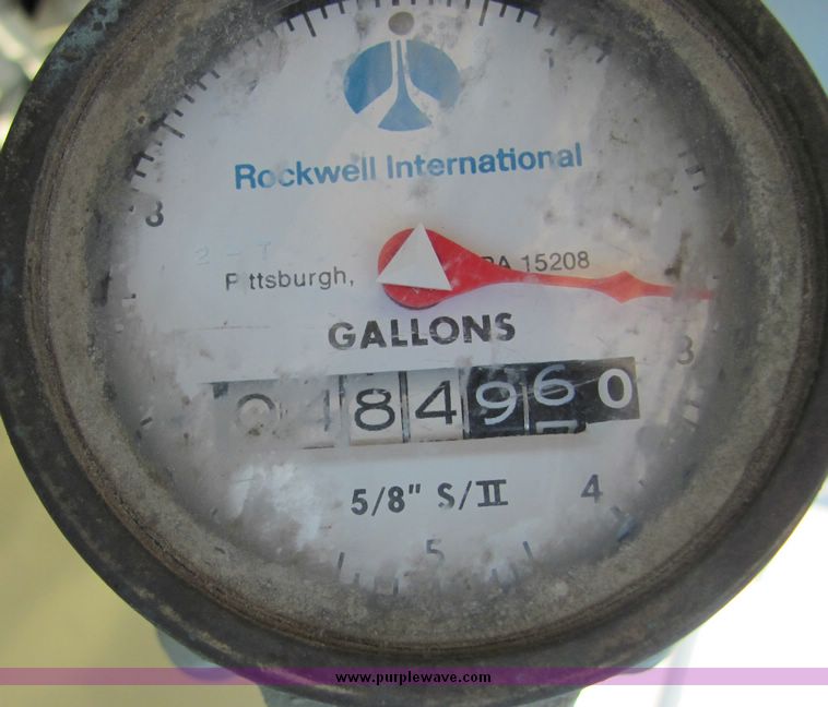 image for item 3423 1994 Ford LT8000 concrete truck