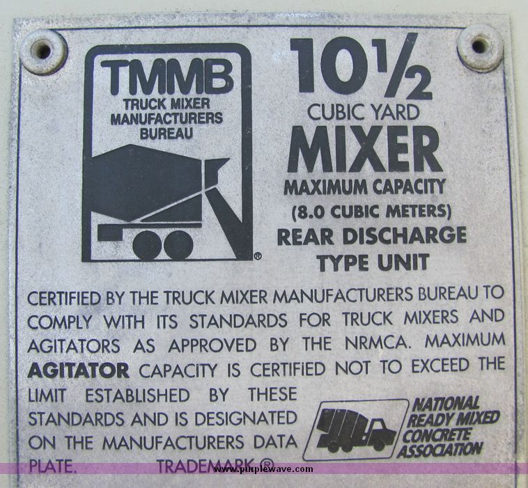 image for item 3423 1994 Ford LT8000 concrete truck