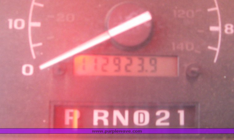 image for item 3543 1996 Ford F350 pickup truck