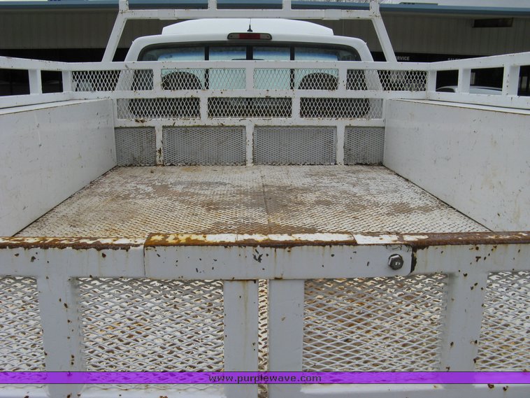 image for item 3543 1996 Ford F350 pickup truck