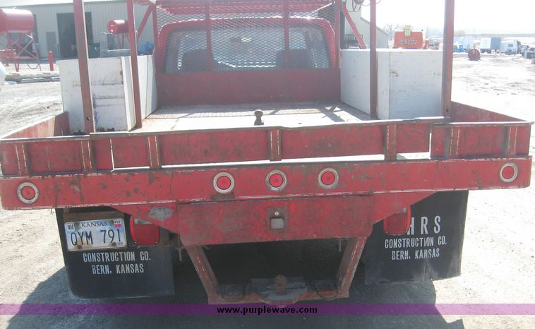 image for item 3947 1996 Ford F-350 pickup with custom flatbed