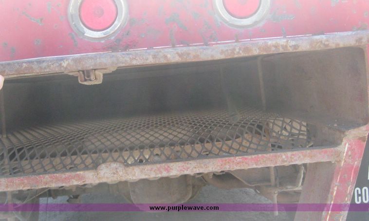 image for item 3947 1996 Ford F-350 pickup with custom flatbed