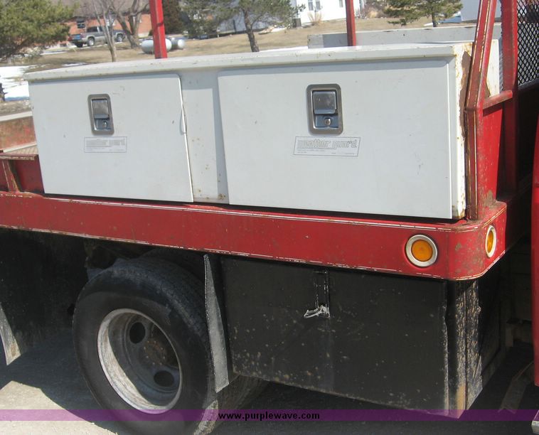 image for item 3947 1996 Ford F-350 pickup with custom flatbed