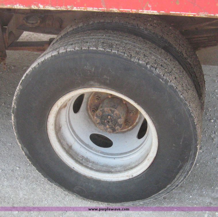 image for item 3949 1999 Ford F-350 Suder Duty pickup with custom flatbed