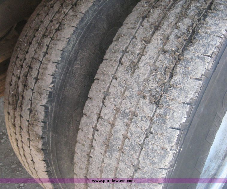 image for item 3949 1999 Ford F-350 Suder Duty pickup with custom flatbed