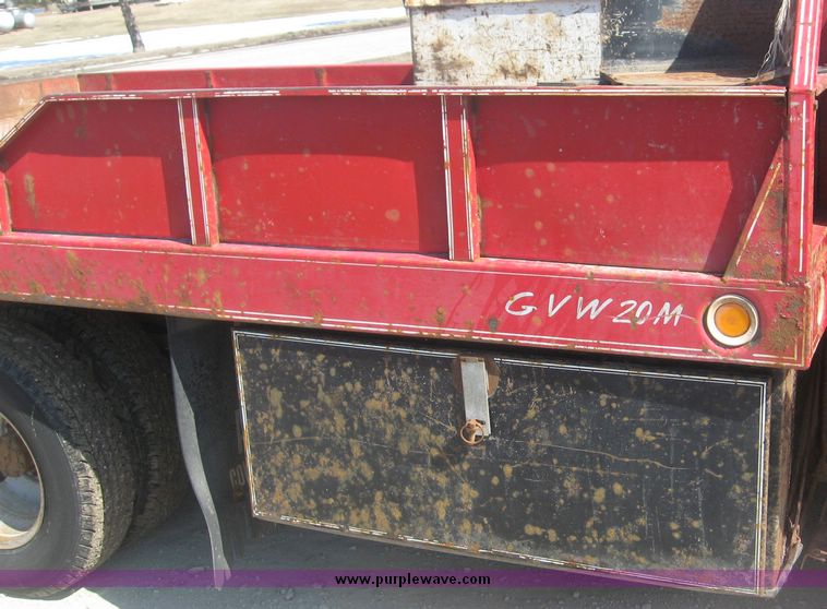 image for item 3950 1992 Ford F-350 pickup with custom 12' flatbed