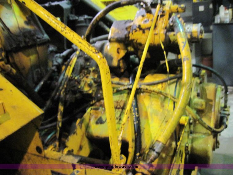 image for item 4582 1980 John Deere 762 paddle scrapper