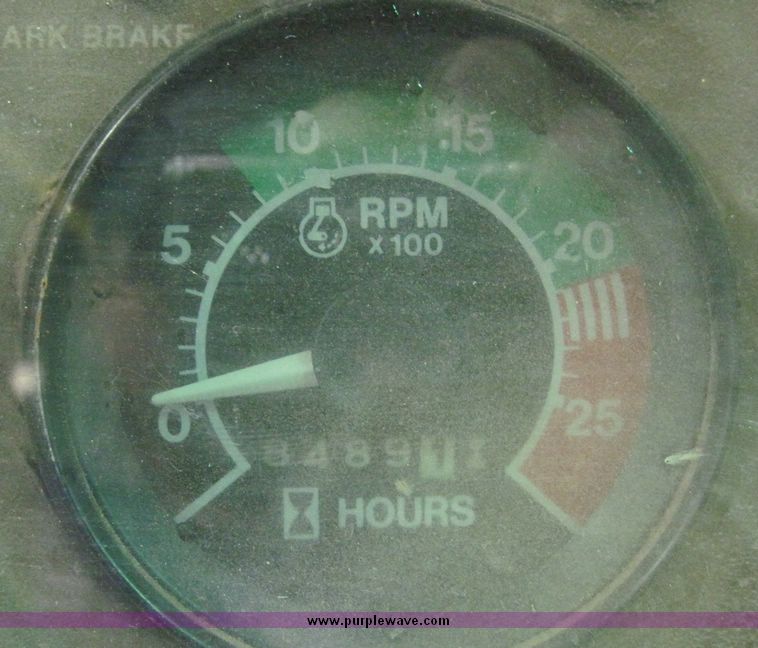 image for item 4582 1980 John Deere 762 paddle scrapper