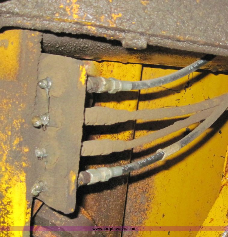 image for item 4582 1980 John Deere 762 paddle scrapper