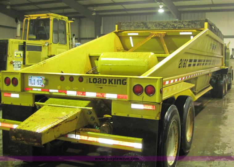 image for item 4583 1997 Cmi Load King 2060-40-2 belly dump trailer