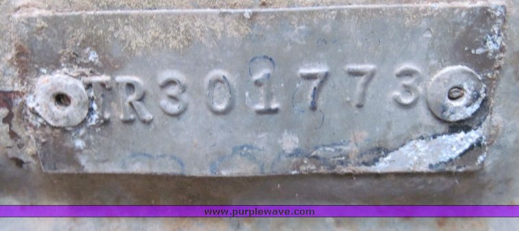 image for item 4586 1982 Mack RD600 water truck