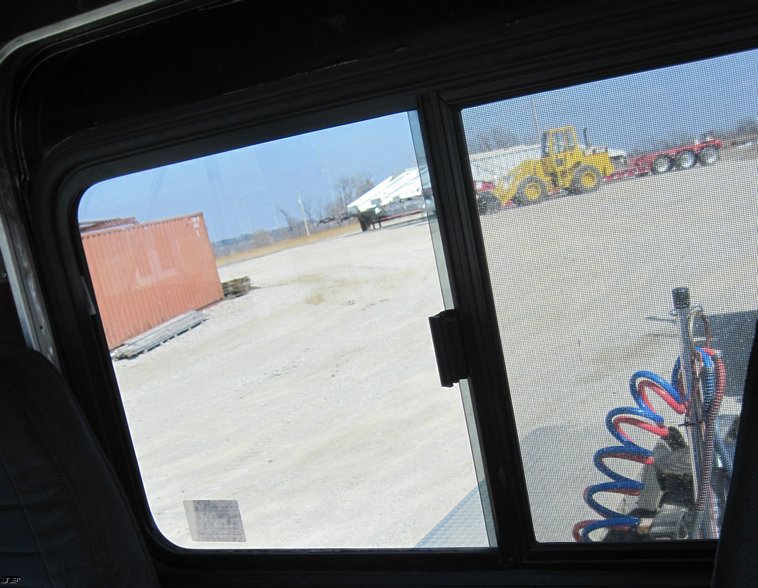 image for item 4679 1990 Peterbilt Conventional 379 semi