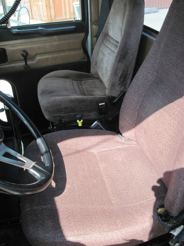 image for item 4680 1999 Peterbilt Conventional 357 semi