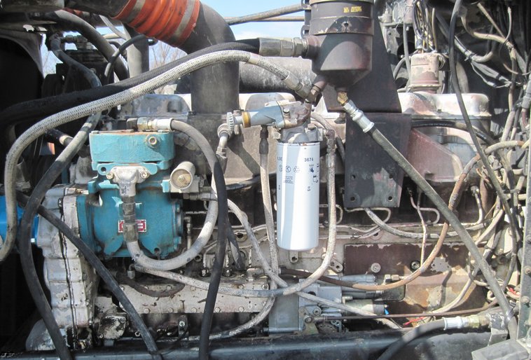 image for item 4682 1987 Peterbilt Conventional 359 tandem axle dump truck