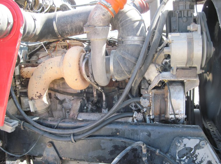 image for item 4682 1987 Peterbilt Conventional 359 tandem axle dump truck