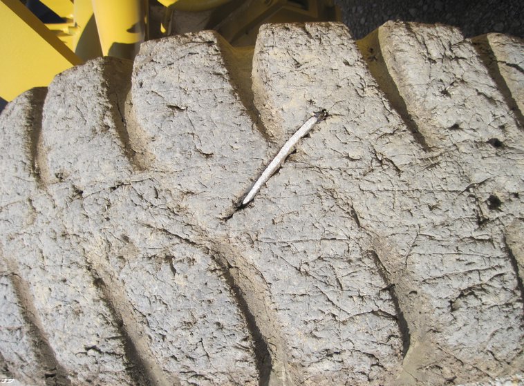 image for item 4683 1995 Caterpillar IT14F wheel loader