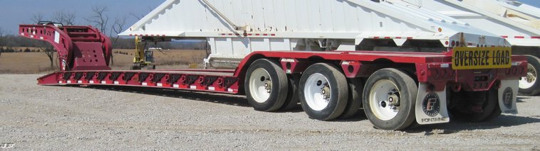image for item 4684 2006 Fontaine TA51H 55 ton specialized low boy trailer