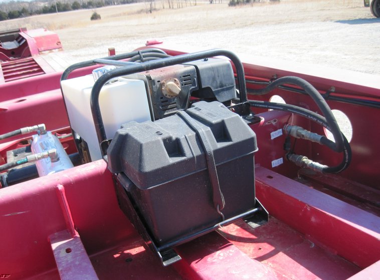 image for item 4684 2006 Fontaine TA51H 55 ton specialized low boy trailer