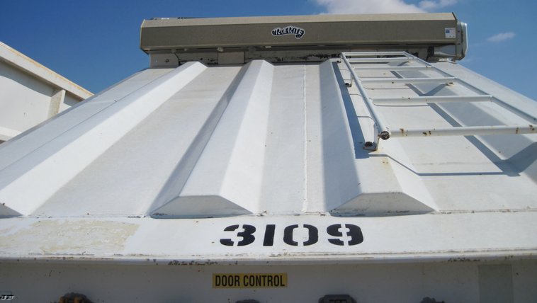 image for item 4685 2001 CPS tandem axle belly dump trailer