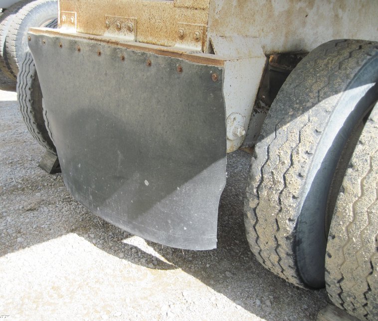 image for item 4686 2001 Trail Blazer tandem axle belly dump trailer