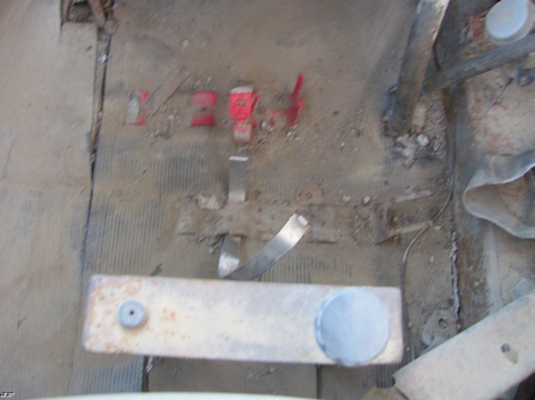 image for item 5214 1976 Mack tandem axle dump truck