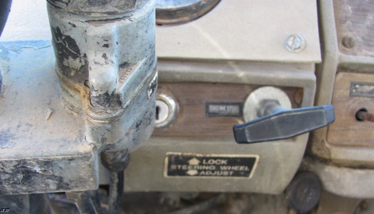 image for item 5214 1976 Mack tandem axle dump truck