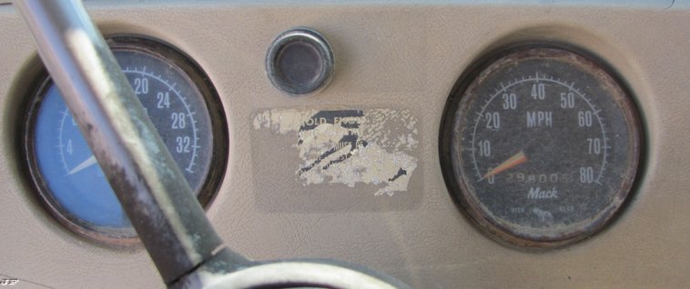 image for item 5214 1976 Mack tandem axle dump truck