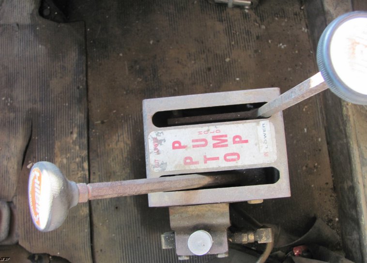 image for item 5216 1986 Mack R600 tandem axle dump truck