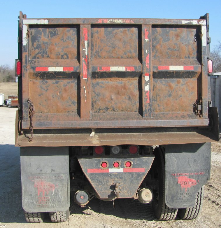 image for item 5217 2000 Peterbilt Conventional 330 dump truck