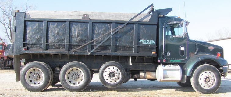 image for item 5217 2000 Peterbilt Conventional 330 dump truck