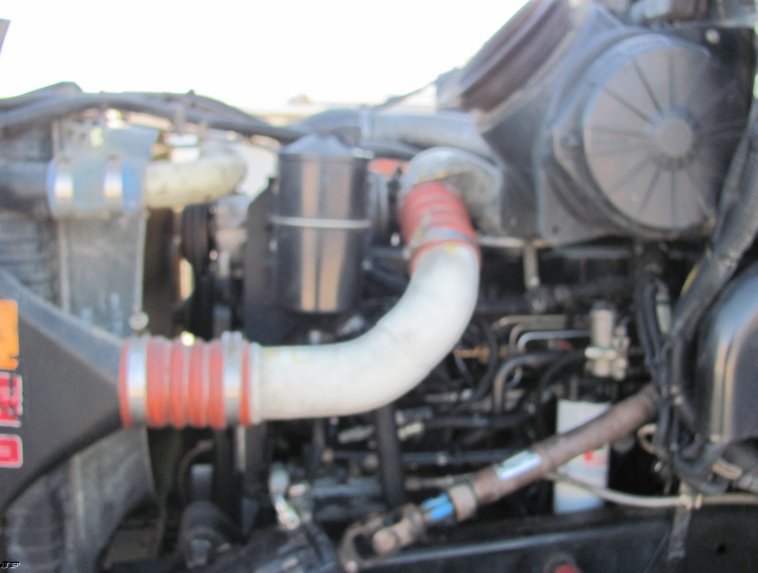 image for item 5217 2000 Peterbilt Conventional 330 dump truck