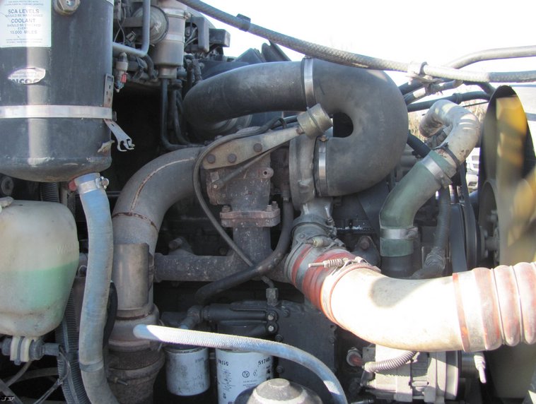 image for item 5217 2000 Peterbilt Conventional 330 dump truck