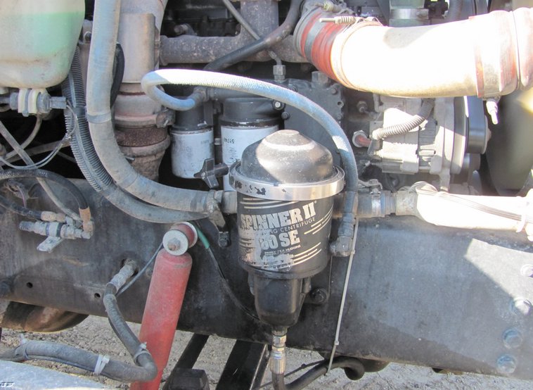 image for item 5217 2000 Peterbilt Conventional 330 dump truck