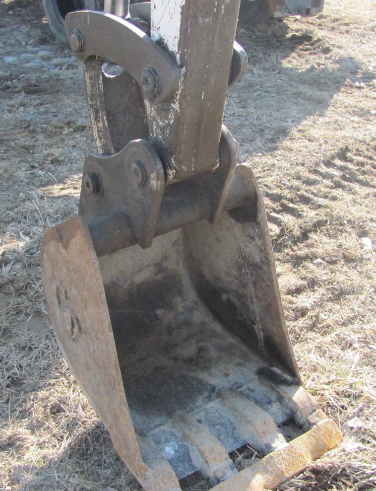 image for item 5219 1998 Bobcat 331 compact excavator