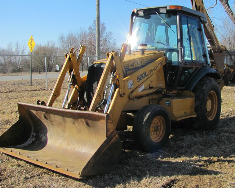 image for item 5221 1997 Case 580L loader backhoe