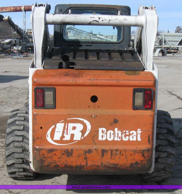 image for item 5327 Bobcat 873 skid steer