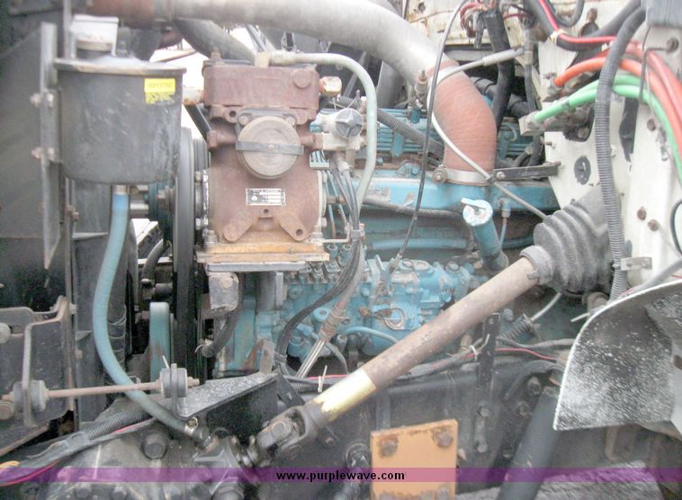 image for item 5454 1991 International Series 4900 dump truck