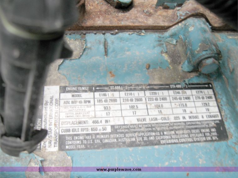 image for item 5454 1991 International Series 4900 dump truck