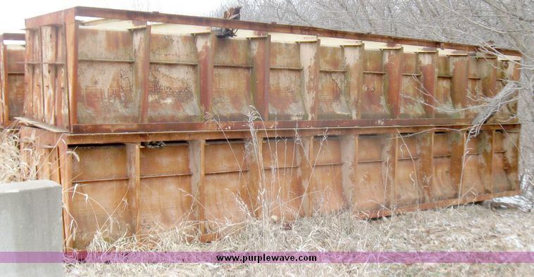 image for item 5456 (6) 20' Jersey barrier forms